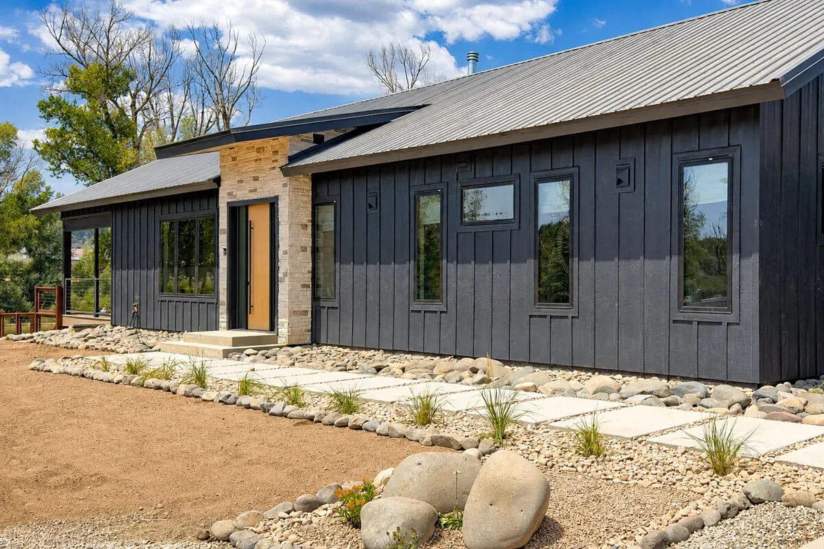 749 River Rock